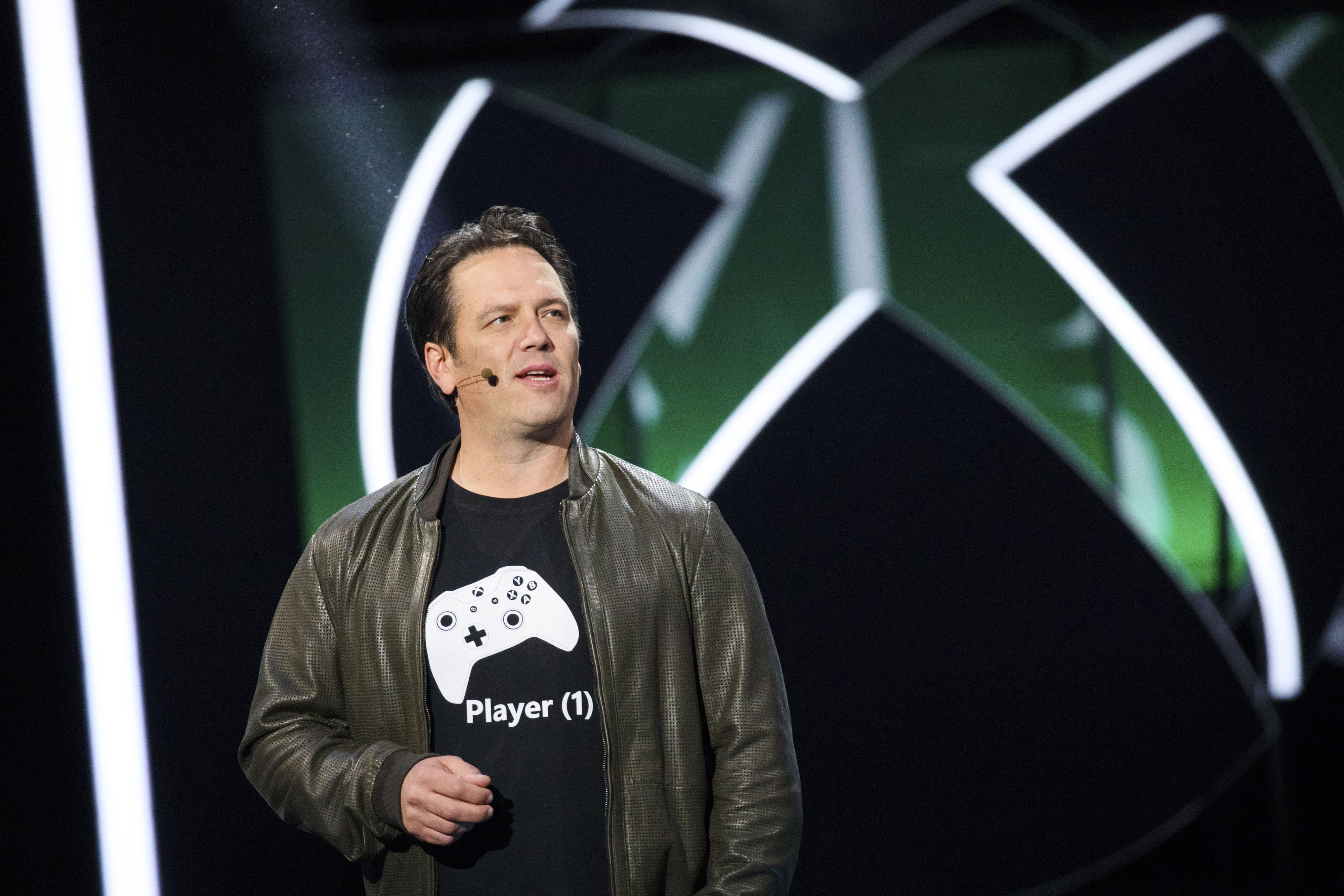 Gamelab 2020 | فیل اسپنسر: می‌خواهیم کاربران Xbox به ساده‌ترین و بهترین روش ممکن به تجربه‌ی بازی‌ها مشغول شوند