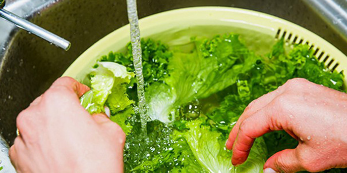بهترین و سالم ترین روش شستشوی سبزیجات
