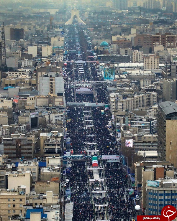 تخمین جمعیت شرکت کننده در راه پیمایی 22 بهمن