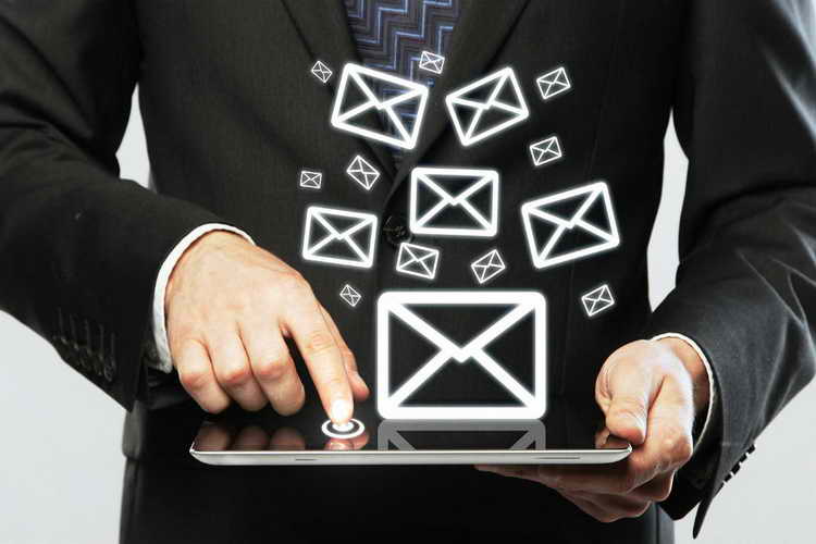 عبارات ساده که منجر به بی‌اعتباری ایمیل‌ها و مکاتبات کاری می‌شوند