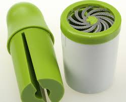  چرخ کن دستي سبزيجات خشک 