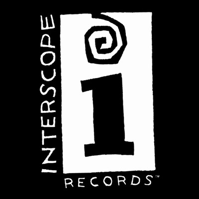 مصاحبه جدید شرکت INTERSCOPE RECORDS درباره سلنا+سلنا هدر و آیکون توییترش را پاک کرد! 