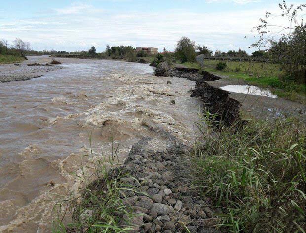 احتمال وقوع سیلاب ناگهانی در مناطق کوهستانی و شیبدار استان وجود دارد