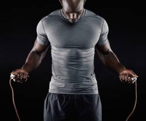 خواص و فواید قابل توجه طناب زدن برای سلامتی و تناسب اندام