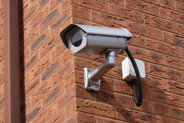How to connect CCTV Camera's to the Monitor Using DVR - YouT