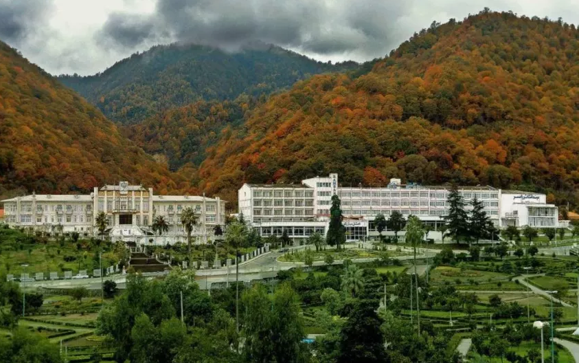 هتل پارسیان آزادی رامسر