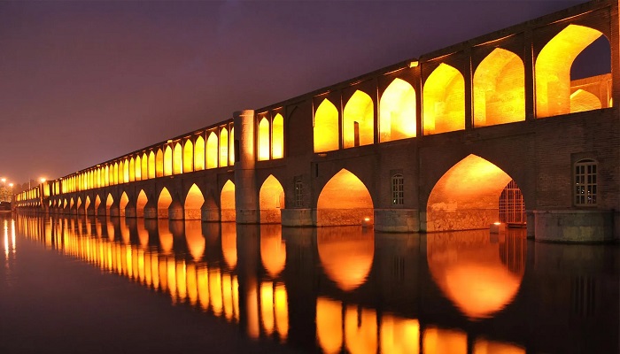 تور اصفهان